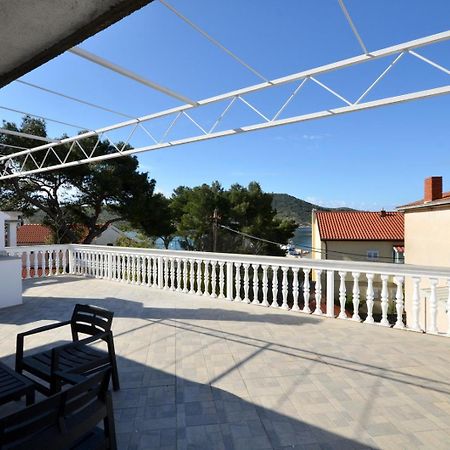 Blue Sky Apartment Primosten Exterior photo