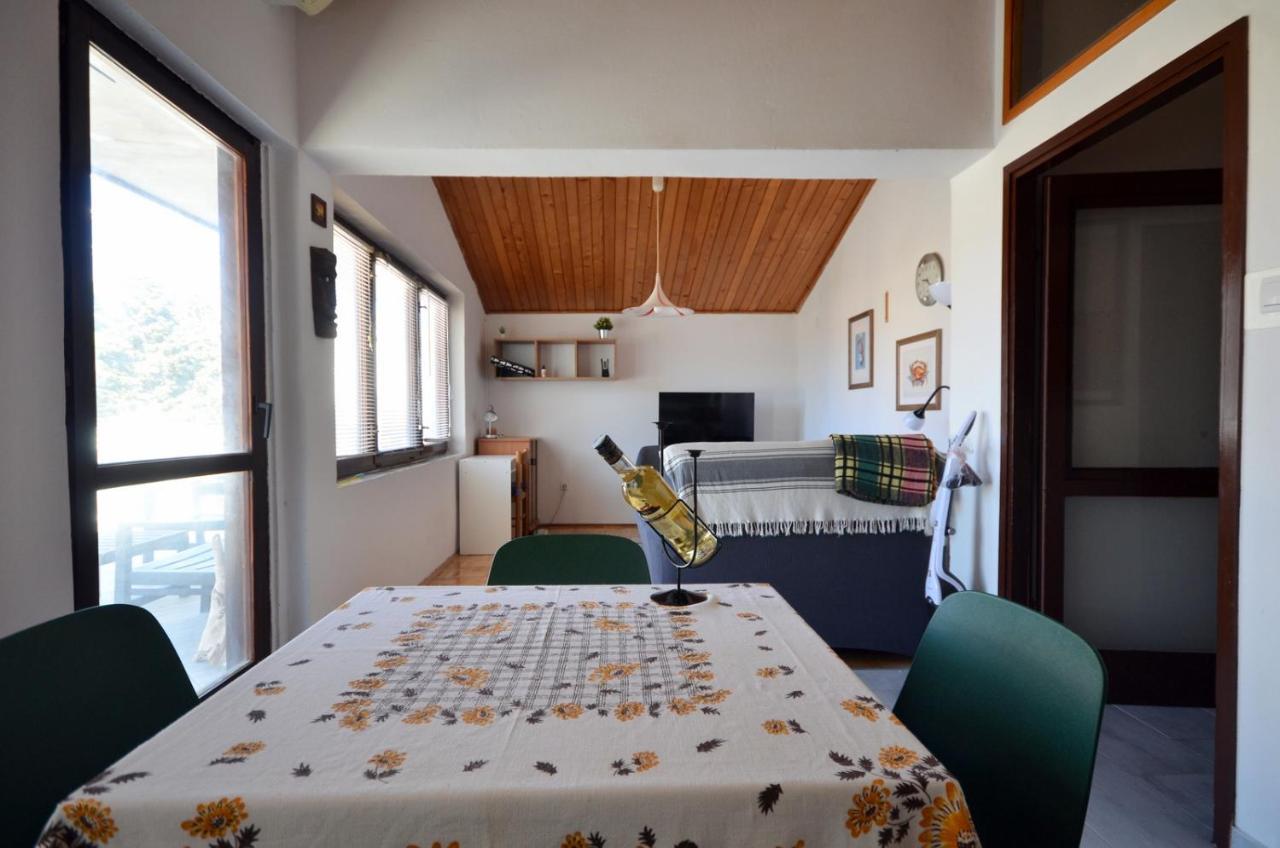 Blue Sky Apartment Primosten Exterior photo
