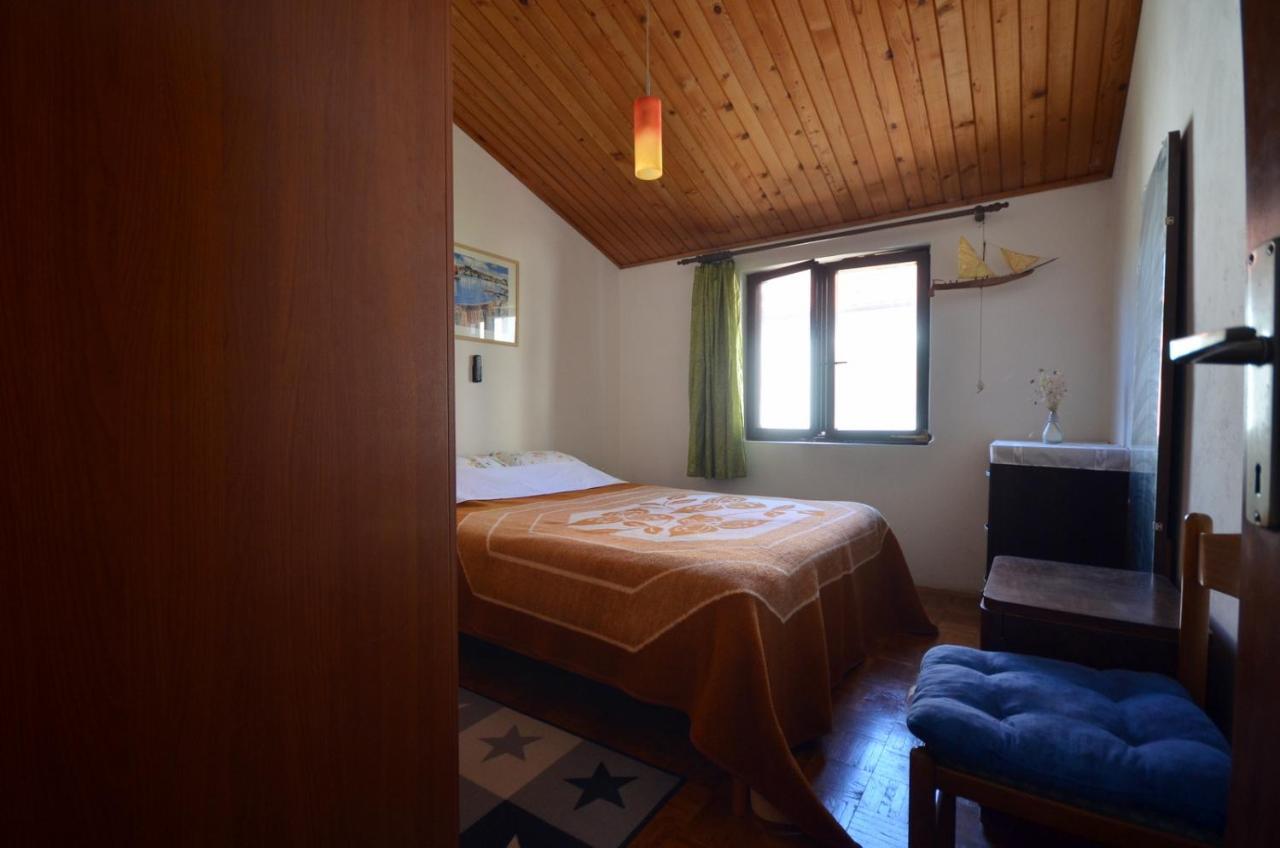 Blue Sky Apartment Primosten Exterior photo