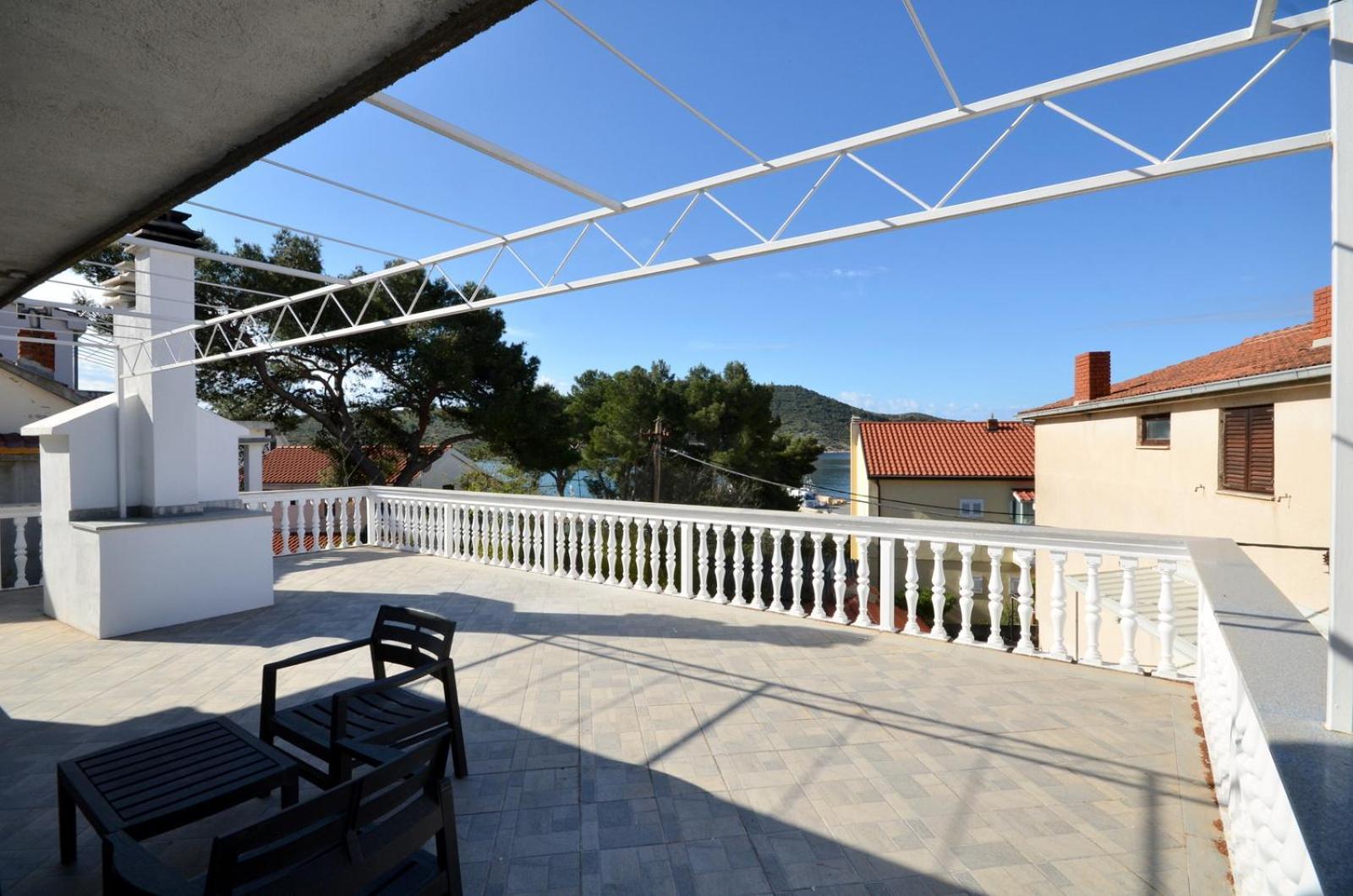 Blue Sky Apartment Primosten Exterior photo