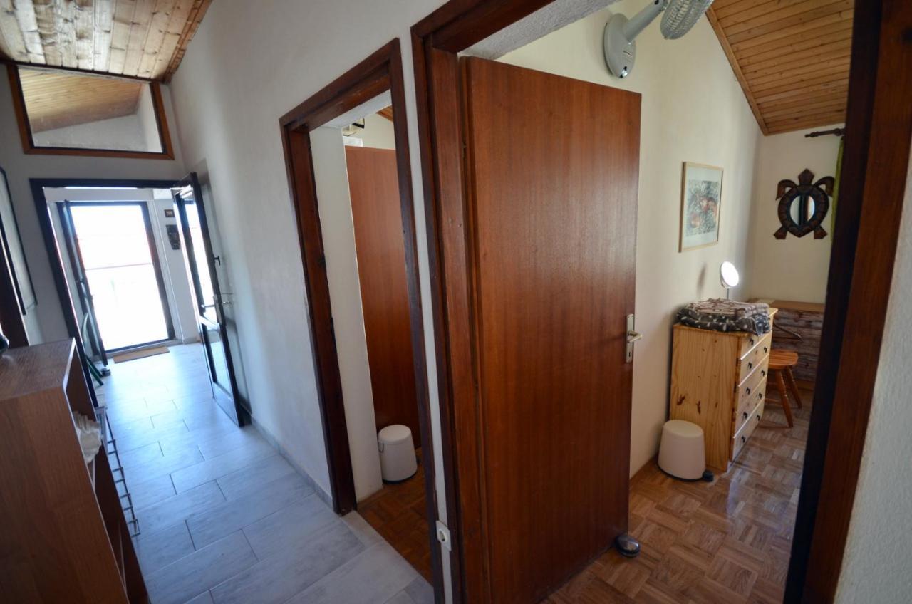Blue Sky Apartment Primosten Exterior photo